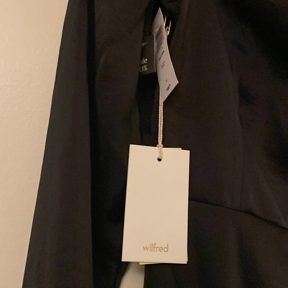 Dress - Picture 6 of 6